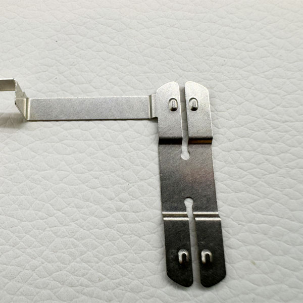 Custom battery cell interconnects and pure nickel tabs
